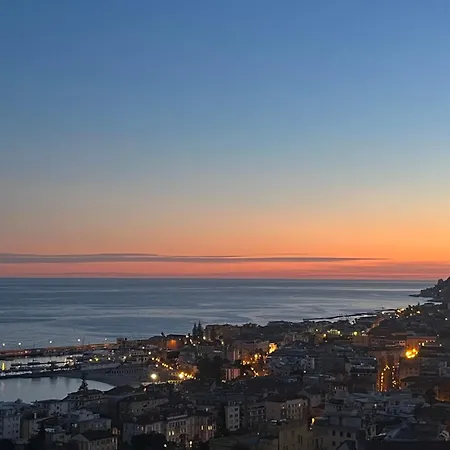 Con Suggestiva Vista Mare A Lägenhet *