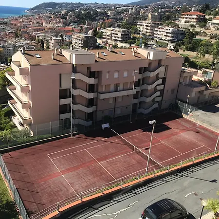 Con Suggestiva Vista Mare A San Remo