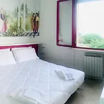 Con Suggestiva Vista Mare A شقة