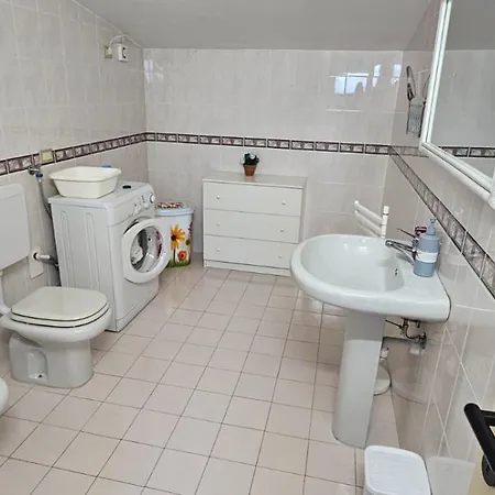 Con Suggestiva Vista Mare A Apartment Sanremo