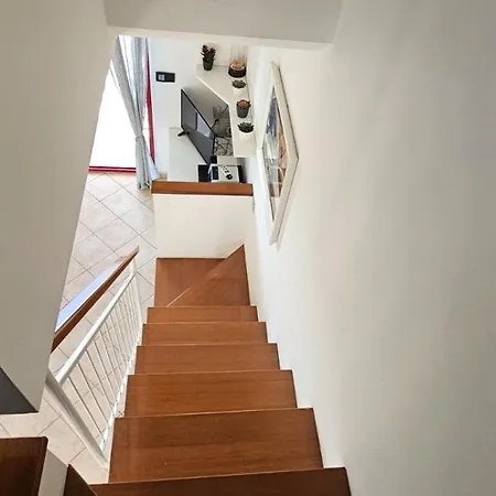 Con Suggestiva Vista Mare A Apartment