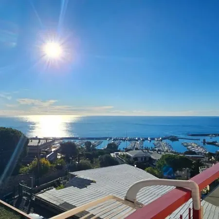 Con Suggestiva Vista Mare A Sanremo
