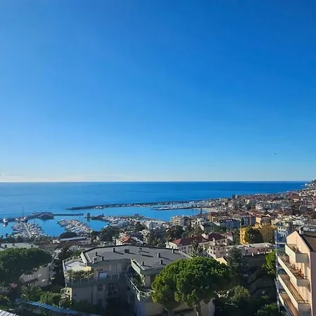 Apartment Con Suggestiva Vista Mare A