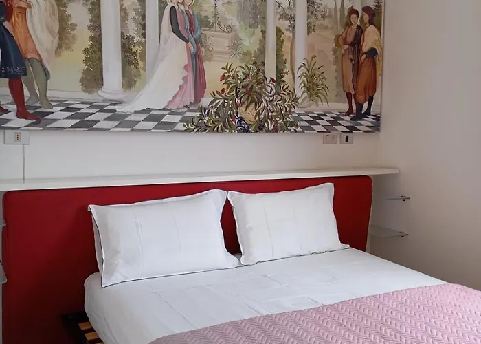 Con Suggestiva Vista Mare A *