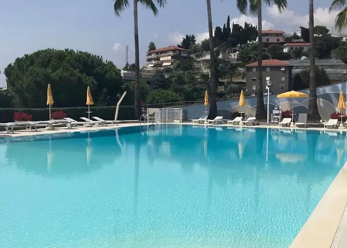 Con Suggestiva Vista Mare A Apartment